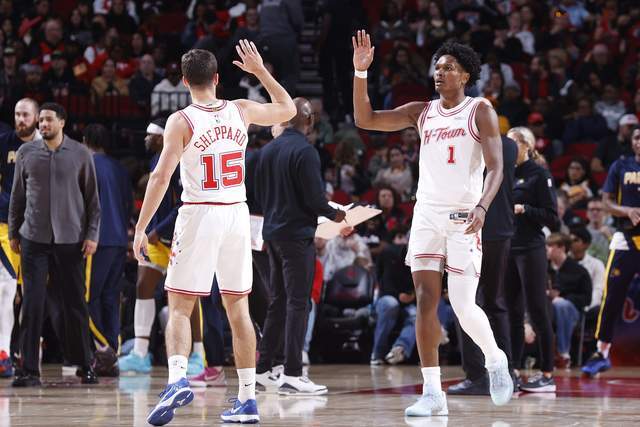 乐鱼体育下载-火箭小将爆发!乌度卡应给他更多球权 KD:他是情绪非常稳定的人