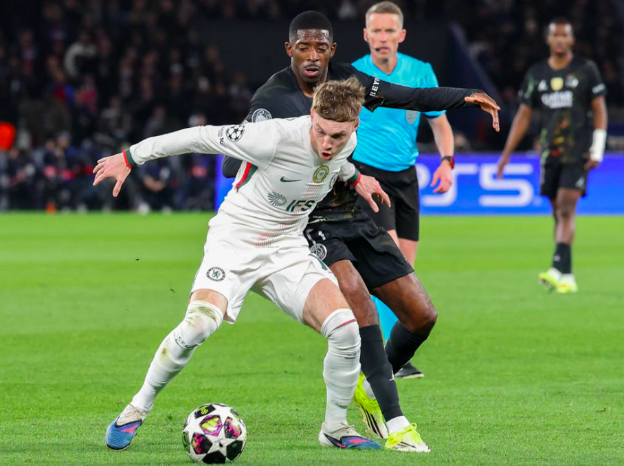 乐鱼体育下载-欧冠豪门对决 巴黎5-2切尔西 队长戴帽皇马3-0曼城 药厂1-1阿森纳